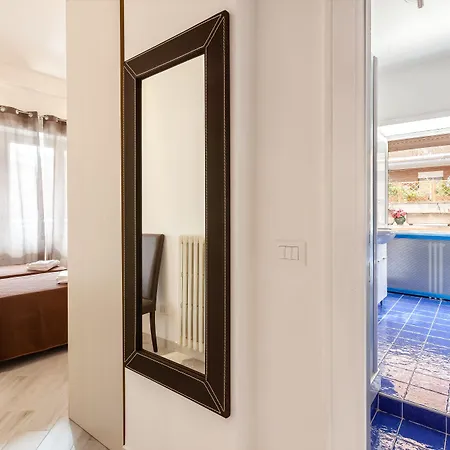 Sol Romae Oda ve Kahvaltı